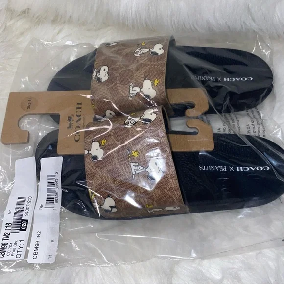 Coach woman size 11 Peanuts Udele Sport Slide Signature Canvas With Snoopy New - Picture 8 of 8